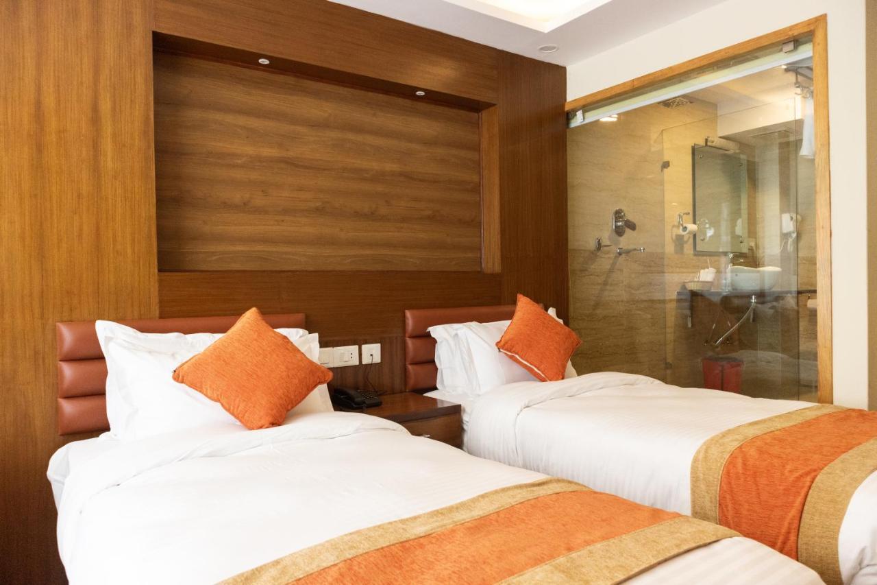 Hotel Yakroo Manang Kathmandu Ngoại thất bức ảnh