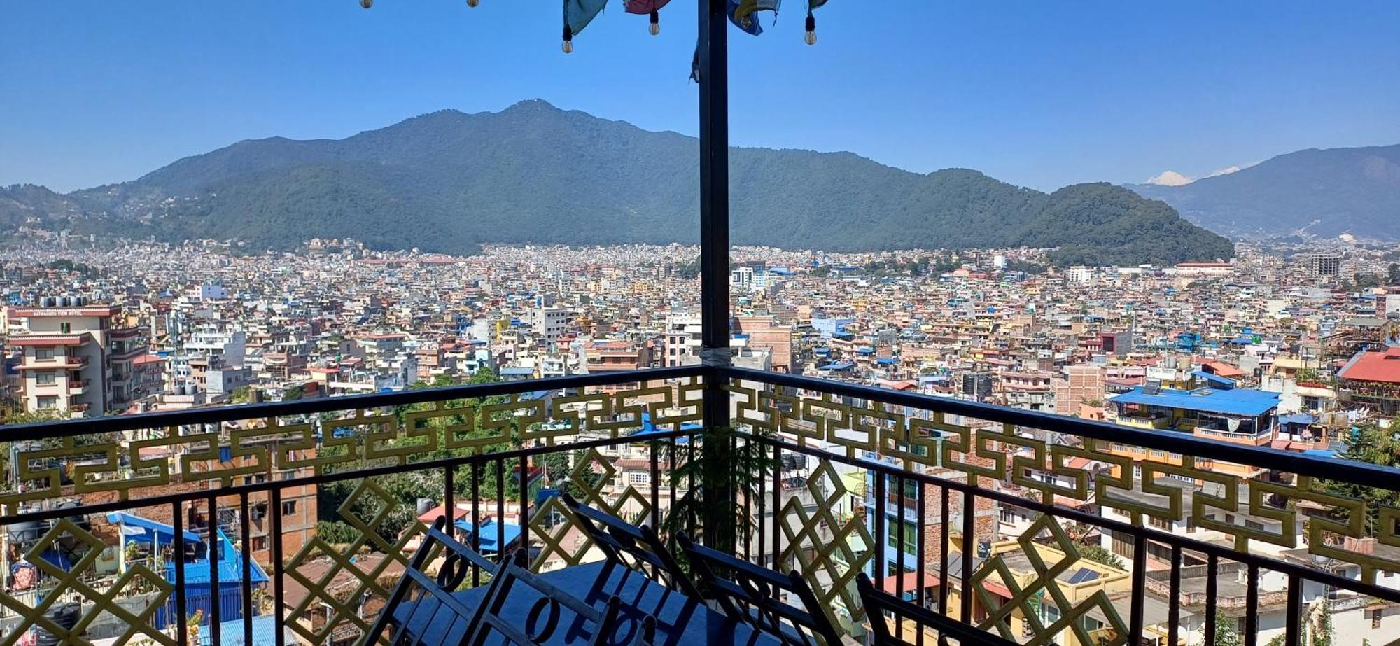 Hotel Yakroo Manang Kathmandu Ngoại thất bức ảnh