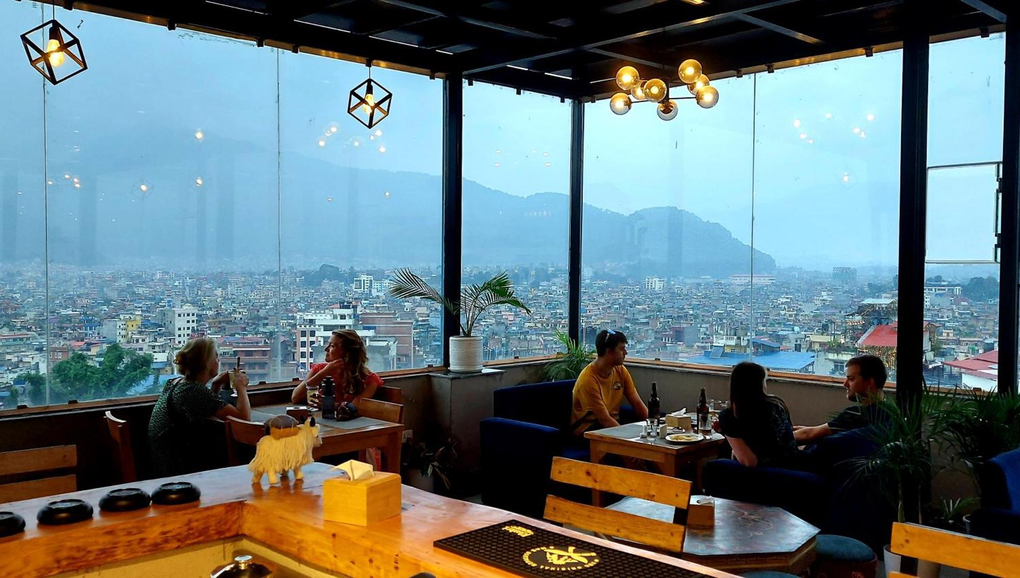 Hotel Yakroo Manang Kathmandu Ngoại thất bức ảnh
