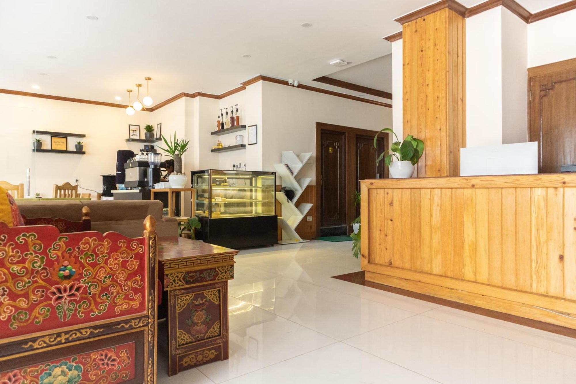 Hotel Yakroo Manang Kathmandu Ngoại thất bức ảnh