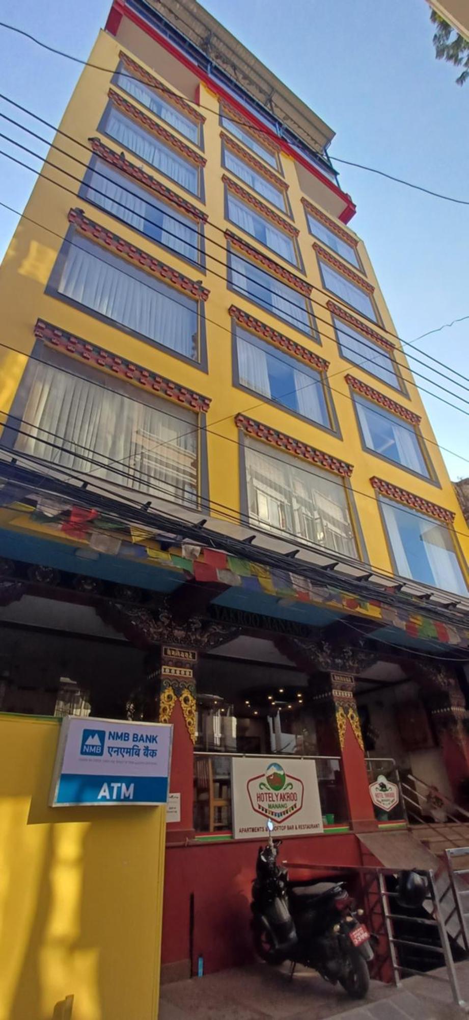 Hotel Yakroo Manang Kathmandu Ngoại thất bức ảnh